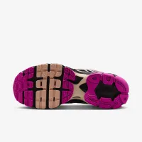 Nike Air Max Moto 2K женская Кроссовки цвет черный