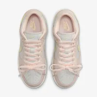 Nike Dunk Low Premium женская Кроссовки Pink