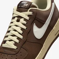 Nike Air Force 1 '07 чоловічі Кросівки колір коричневий