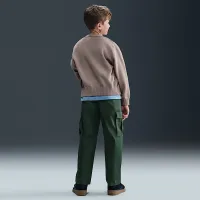 Nike SB Big Kid's Cargo Skate Pants цвет зеленый