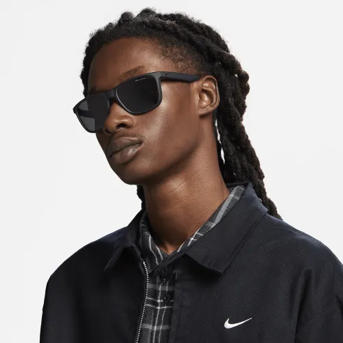 Nike Essential Endeavor Polarized Sunglasses цвет черный
