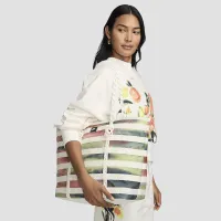 Nike Sportswear женская Artist Collection RPM Tote (26L) цвет белый