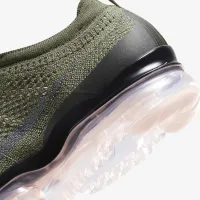 Nike Air VaporMax 2023 Flyknit чоловічі Кросівки колір зелений