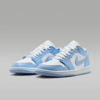 Nike Air Jordan 1 Low жіноча Кросівки колір білий