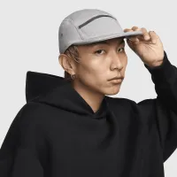 Nike Fly Cap Unstructuцвет красный Flat Bill Tech Fleece Cap цвет серый