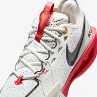 Nike G.T. Cut 3 баскетбольні Кросівки колір білий
