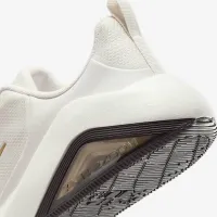 Nike Bella 7 жіноча для тренування Кросівки колір сірий