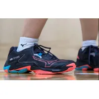 Кроссовки do волейбола Мужские Mizuno WAVE LIGHTNING Z8 (V1GA240006)