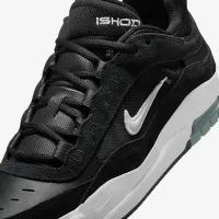Nike Air Max Ishod чоловічі Кросівки колір чорний