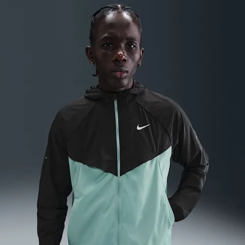 Nike Stride чоловічі Repel UV Running Куртка колір чорний