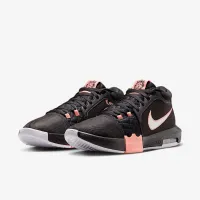 Nike LeBron Witness VIII баскетбольні Кросівки колір чорний