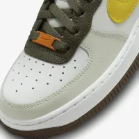 Nike Air Force 1 LV8 Big дитячі Кросівки колір білий