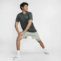 Nike чоловічі Dri-FIT Fitness футболка колір зелений