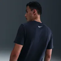 Nike Sportswear чоловічі футболка блакитний