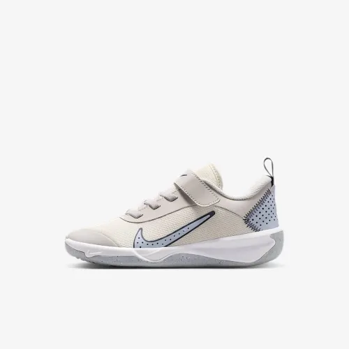 Nike Omni Multi-Court Little дитячі Кросівки колір сірий