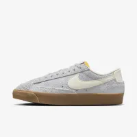 Nike Blazer Low '77 Vintage жіноча Кросівки колір сірий