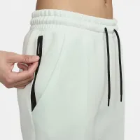 Nike Sportswear Tech Fleece женская Mid-Rise Joggers цвет зеленый