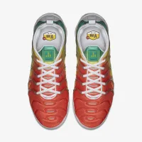 Nike Air VaporMax Plus чоловічі Кросівки колір білий
