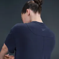 Nike One Relaxed жіноча Dri-FIT Cropped Short-Sleeve Top блакитний