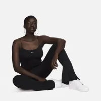 Nike Sportswear Chill Knit жіноча Tight Cami Tank колір чорний