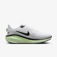 Nike Vomero 17 жіноча Road Running Кросівки колір білий