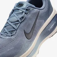 Nike Vomero 18 чоловічі Road Running Кросівки (Extra Wide) блакитний