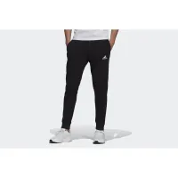 Штаны спортивные adidas Essentials Fleece Regular Fit Tapeцвет красный Cuff GK9268 - Черные
