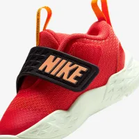 Nike Team Hustle D 12 Baby/Toddler Кросівки колір червоний