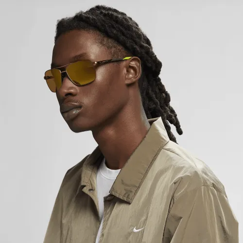 Nike Club Premier Sunglasses цвет коричневый