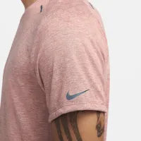 Nike Dri-FIT Run Division Pinnacle Men's Short-Sleeve Running Top