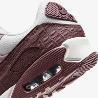 Nike Air Max 90 жіноча Кросівки колір фіолетовий