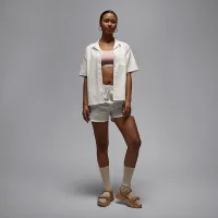 Nike Jordan женская Woven шорты цвет белый