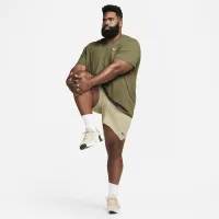 Nike Dri-FIT чоловічі Fitness футболка колір зелений