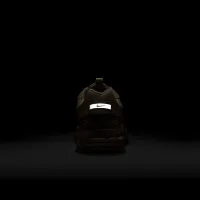 Nike Zoom Vomero Roam женская Winterized Кроссовки цвет коричневый