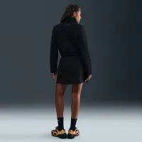 Nike Sportswear Windrunner женская Tailoцвет красный Куртка цвет черный