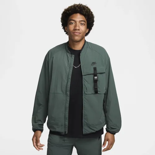 Nike Tech чоловічі Woven Куртка колір зелений
