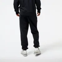Штани New Balance MP31902BK - Чорні