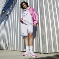 Nike Air Max 1 жіноча Кросівки колір білий