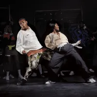 Nike Sportswear женская С высокой Талией Loose Woven Cargo Pants цвет черный