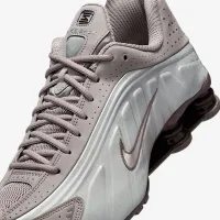 Nike Shox R4 чоловічі Кросівки колір сірий