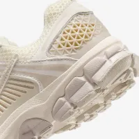 Nike Vomero 5 Big дитячі Кросівки колір коричневий