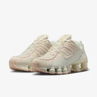 Nike Shox TL жіноча Кросівки колір білий