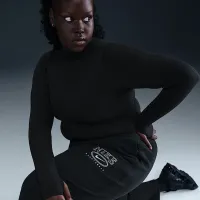 Nike Sportswear Club Fleece женская Mid-Rise Wide-Leg Graphic Pants (большие размеры) цвет черный
