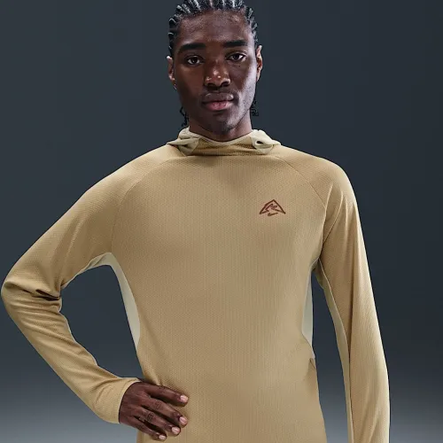 Nike чоловічі Dri-FIT UV Hooded Running Top колір коричневий