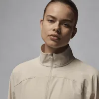 Nike Jordan Sport женская Dri-FIT Woven Куртка цвет коричневый
