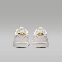 Nike Air Jordan 1 Low Method of Make женская Кроссовки цвет белый