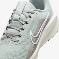 Nike Downshifter 13 мужские Road Running Кроссовки цвет серый