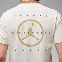 Nike Jordan Flight Essentials чоловічі Short-Sleeve футболка колір білий