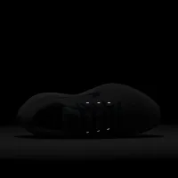 Nike Vomero 16 Premium чоловічі Road Running Кросівки колір білий