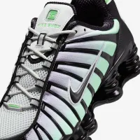 Nike Shox TL чоловічі Кросівки колір зелений